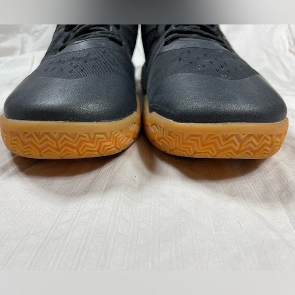 🧡EUC🧡AND 1 Attack Mid Basketball Shoes Black Junebug Gum Size 13 D3009MBZT - Picture 9 of 16